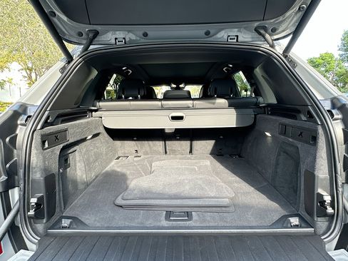 Used 2024 BMW X5 M60i image 28