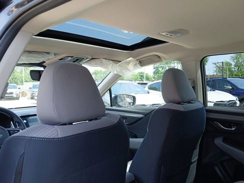 Used 2025 Subaru Outback Premium image 20