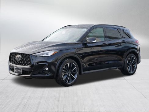Certified 2025 INFINITI QX50 Sport image 3