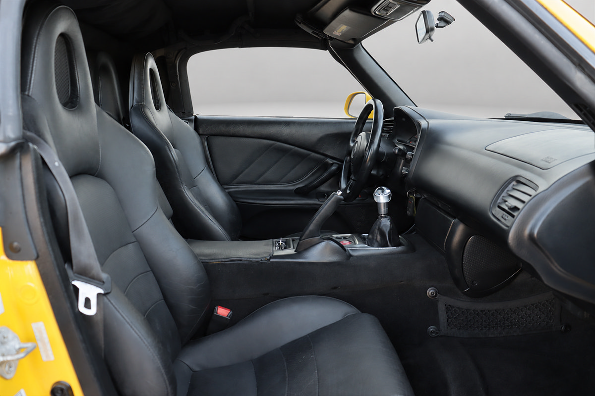 Used 2001 Honda S2000 image 23