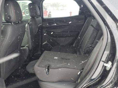 Used 2021 Chevrolet TrailBlazer RS w/ Convenience Package image 21