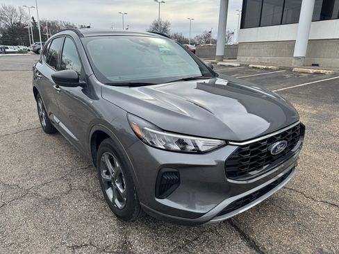 Used 2024 Ford Escape ST-Line w/ Tech Pack #1 image 1