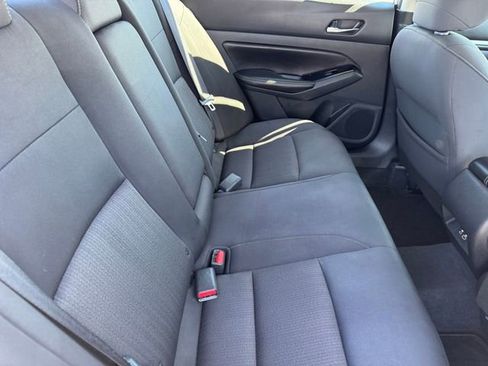 Used 2021 Nissan Altima 2.5 SV image 8