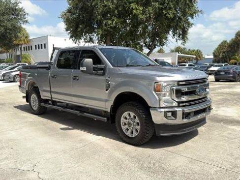 Used 2022 Ford F250 XLT w/ XLT Value Package AWD/4WD image 11