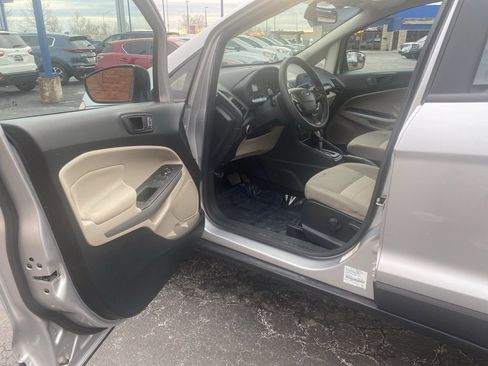 Used 2021 Ford EcoSport S image 14
