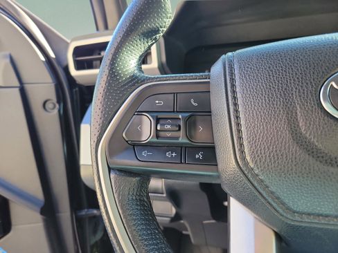 Certified 2024 Toyota Tacoma SR5 w/ SR5 Upgrade Package image 27