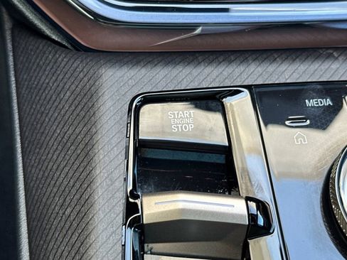 Used 2025 BMW X3 xDrive30i image 24