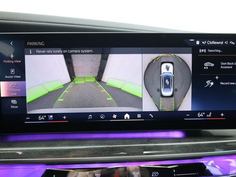 Used 2024 BMW i7 eDrive50 image 16