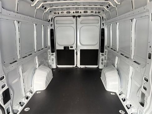 New 2026 RAM ProMaster 3500 w/ Convenience Group image 18