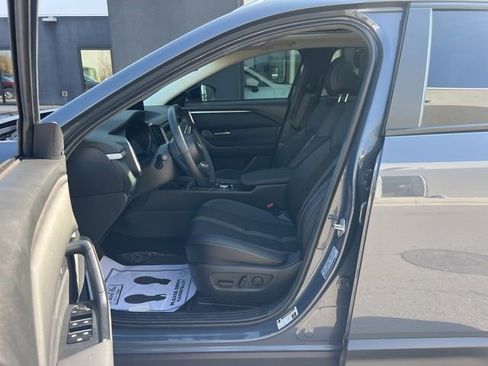 Used 2025 MAZDA CX-50 AWD 2.5 S w/ Weather Package image 28