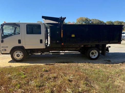 New 2026 Isuzu NPR HD image 4