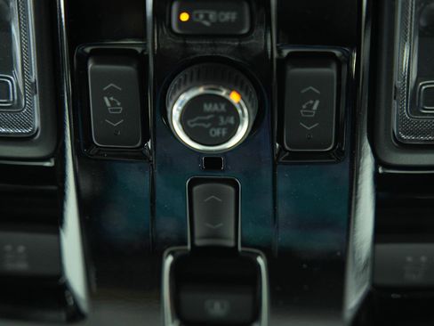 New 2026 GMC Yukon Denali w/ Denali Reserve Package AWD/4WD image 48