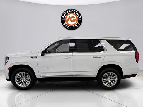 Used 2024 GMC Yukon SLT AWD/4WD image 6