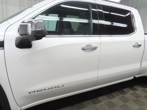 Used 2020 GMC Sierra 1500 Denali w/ Driver Alert Package II AWD/4WD image 47