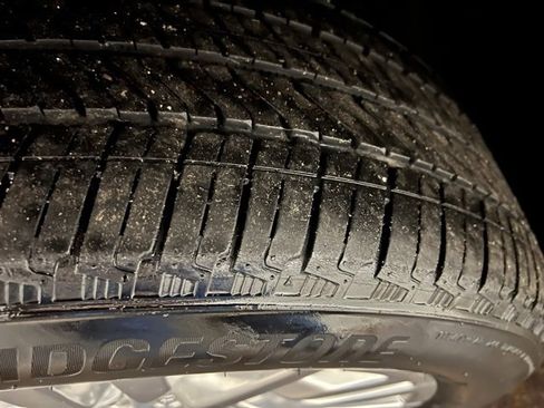 Used 2023 Chevrolet Tahoe Premier image 11