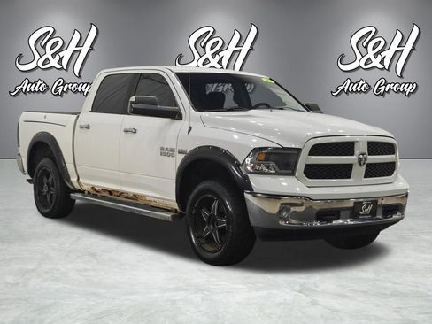 Used 2013 RAM 1500 Classic SLT w/ Remote Start & Security Group AWD/4WD image 2