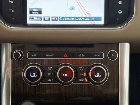 Used 2016 Land Rover Range Rover Sport HSE image 17