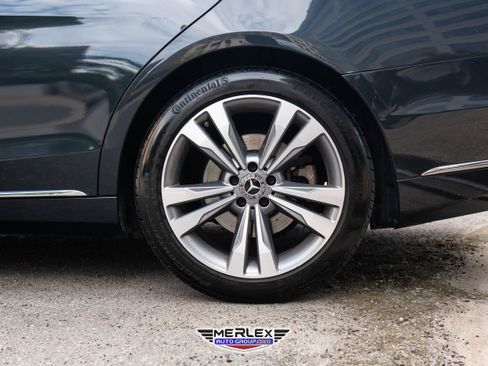Used 2019 Mercedes-Benz S 560 Sedan image 11