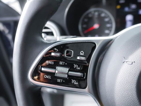 Used 2021 Mercedes-Benz GLC 300 4MATIC Coupe image 16