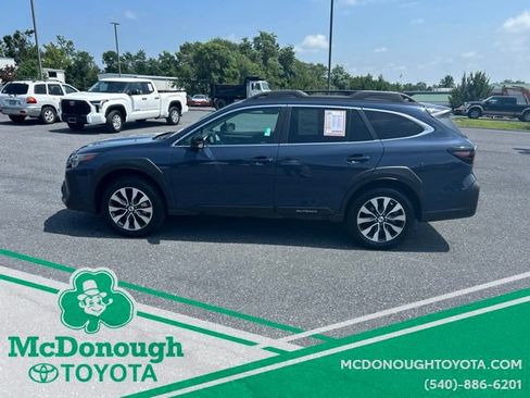 Used 2023 Subaru Outback Limited AWD/4WD image 3