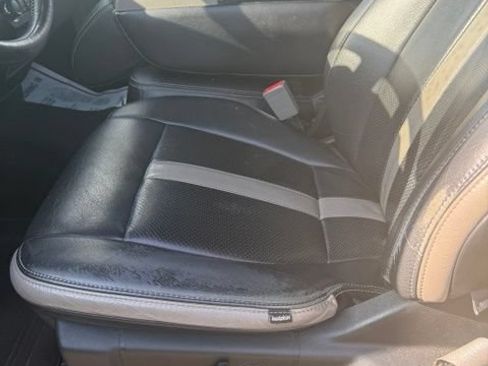 Used 2019 Ford F150 XLT w/ Equipment Group 302A Luxury AWD/4WD image 9