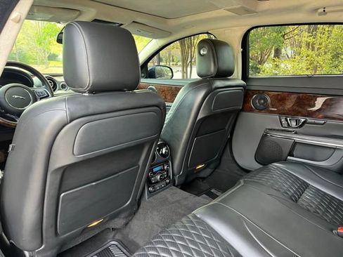 Used 2017 Jaguar XJ L Portfolio AWD/4WD image 15