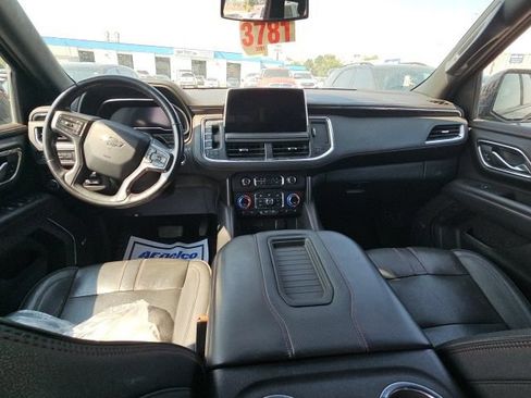 Used 2022 Chevrolet Tahoe RST w/ Luxury Package AWD/4WD image 10