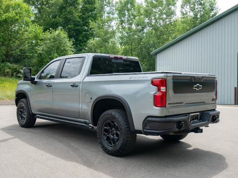 Used 2024 Chevrolet Silverado 1500 ZR2 w/ ZR2 Bison Edition AWD/4WD image 5