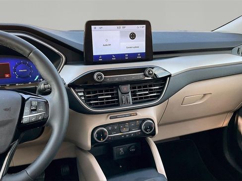 Used 2022 Ford Escape SEL w/ Technology Package image 6