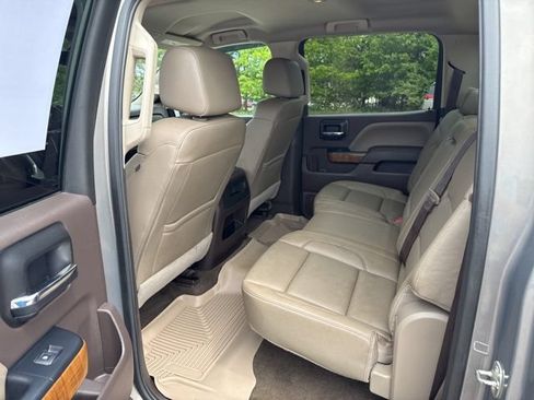 Used 2017 GMC Sierra 1500 SLT w/ SLT Premium Package AWD/4WD image 19