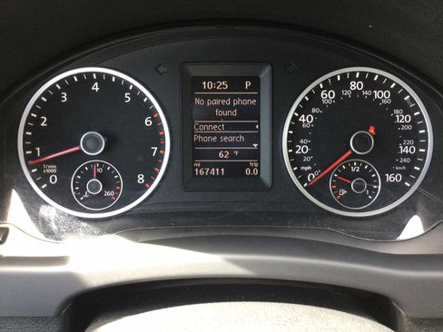 Used 2014 Volkswagen Tiguan SEL AWD/4WD image 25