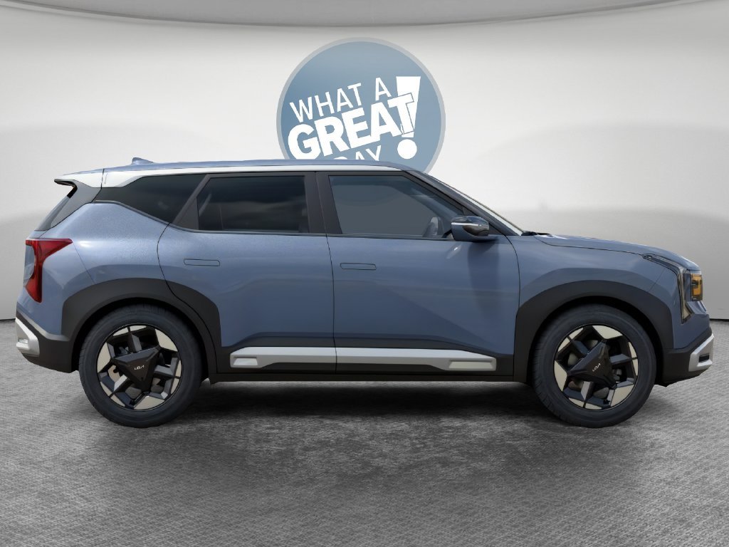 New 2027 Kia Seltos S FWD image 7
