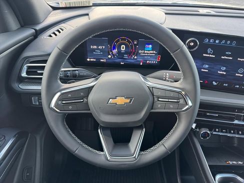 New 2026 Chevrolet Traverse LT w/ Driver Confidence Package image 7