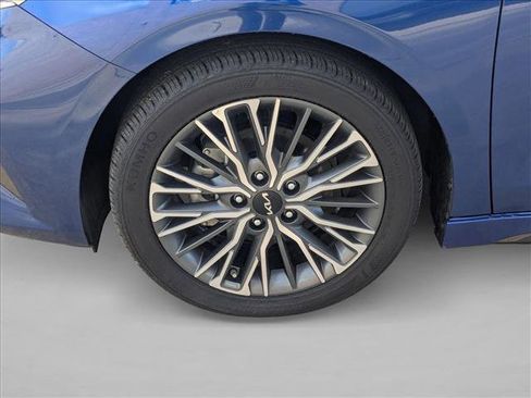 Used 2024 Kia Forte GT-Line image 23