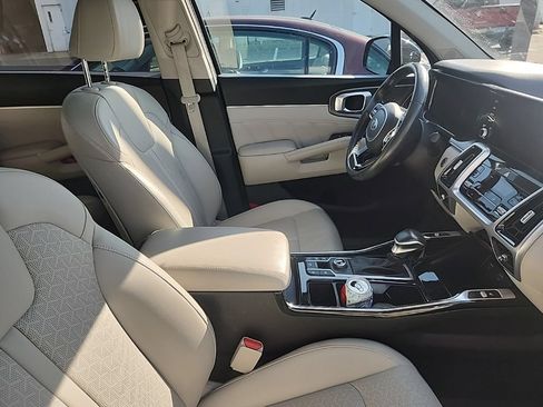 Used 2021 Kia Sorento SX AWD/4WD image 17
