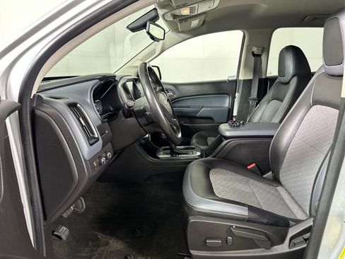 Used 2016 Chevrolet Colorado Z71 image 11