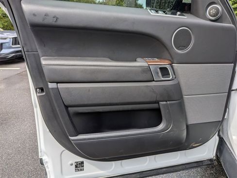 Used 2022 Land Rover Range Rover Sport HSE Silver Edition image 12