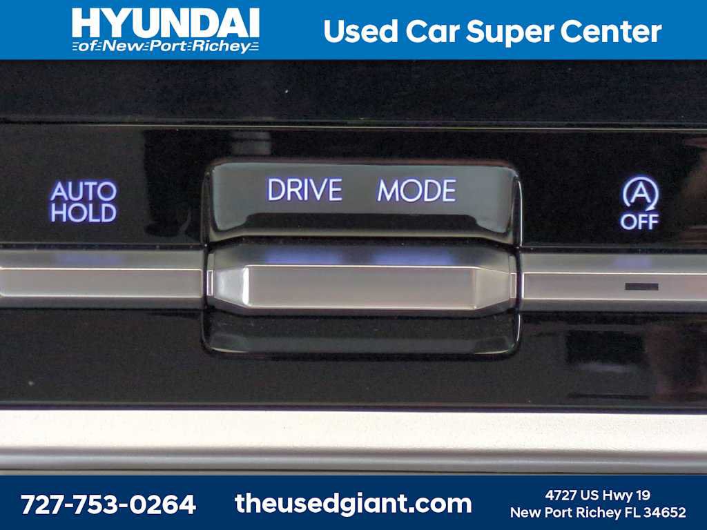 Certified 2025 Hyundai Santa Fe SEL FWD image 27