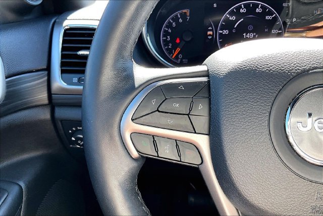 Used 2021 Jeep Grand Cherokee Laredo X AWD/4WD image 11