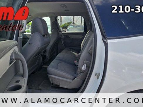 Used 2017 Chevrolet Traverse LS FWD image 27