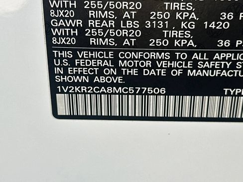 Used 2021 Volkswagen Atlas SE w/ Panoramic Sunroof Package AWD/4WD image 37