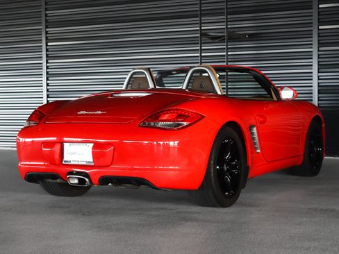 Used 2009 Porsche Boxster RWD image 9