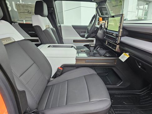 Used 2024 GMC Hummer EV 3X w/ Extreme Off-Road Package image 10