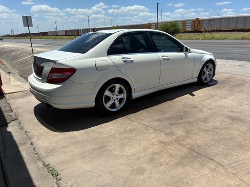 Used 2010 Mercedes-Benz C 300 Sedan w/ Premium 1 Pkg image 15
