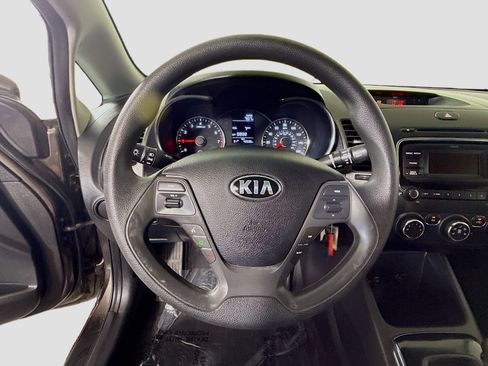 Used 2017 Kia Forte LX FWD image 13