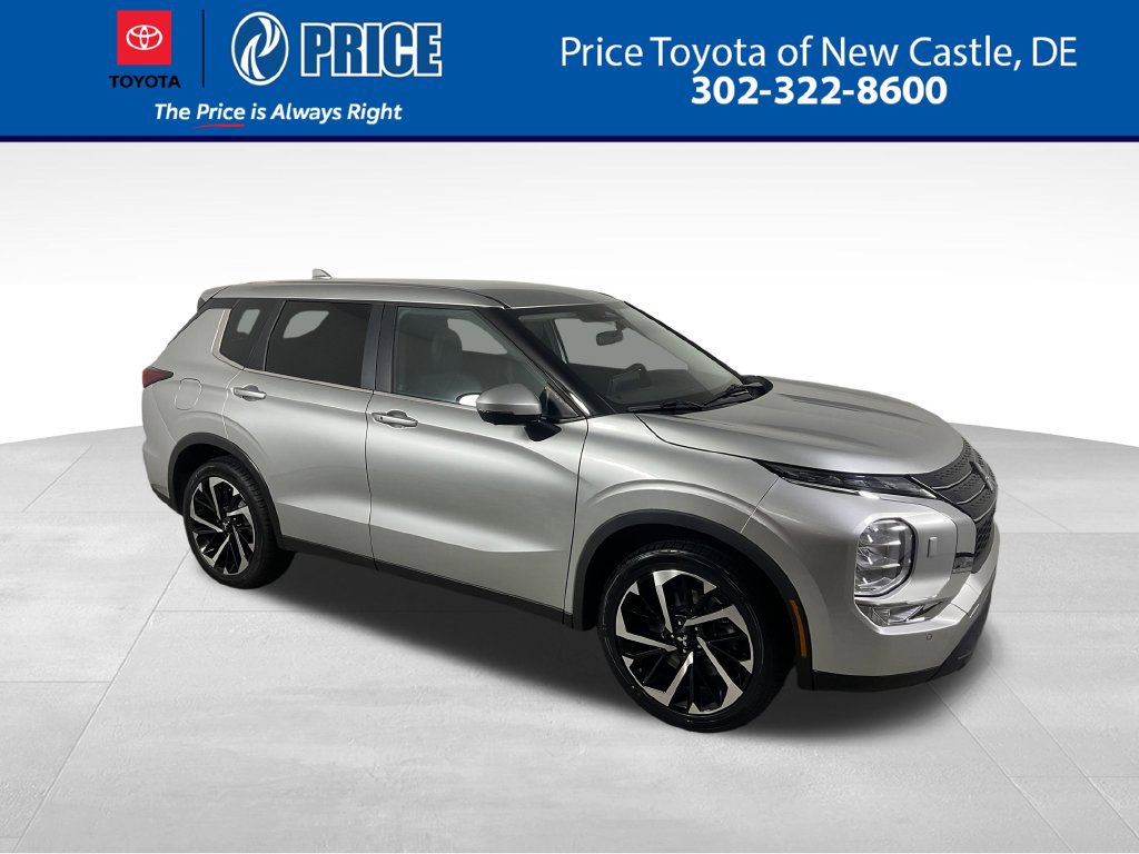 Used 2024 Mitsubishi Outlander SE AWD/4WD image 1