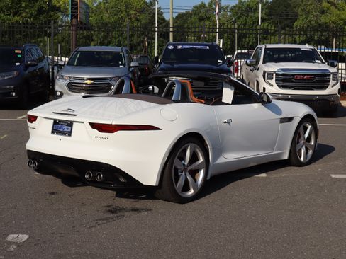 Used 2022 Jaguar F-TYPE Convertible RWD image 10