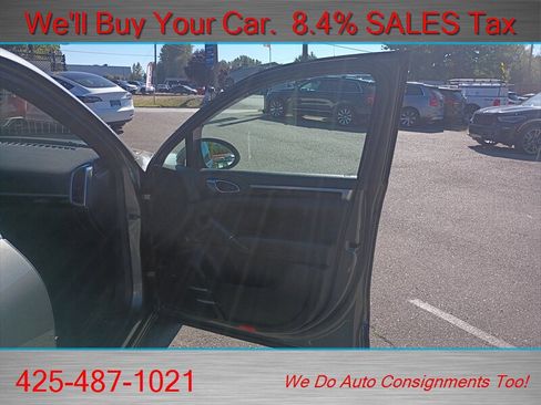 Used 2014 Porsche Cayenne Platinum Edition AWD/4WD image 12