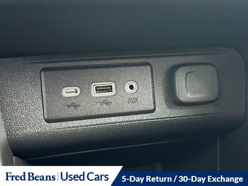 Used 2022 Buick Encore GX Preferred w/ Cold Weather Comfort Package image 34