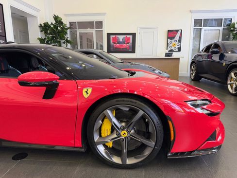 Used 2022 Ferrari SF90 Stradale image 35